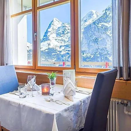 Edelweiss Superior Отель 3*