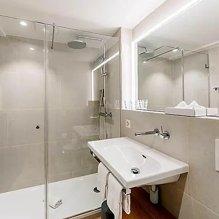 Отель Edelweiss Superior 3*